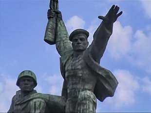 Die Heroen vom Krim-Krieg-Denkmal