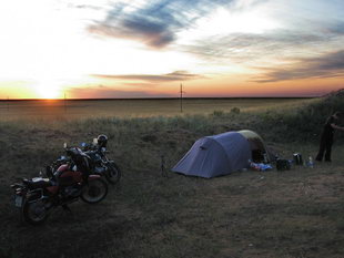 "Campingplatz" vor Karabutak