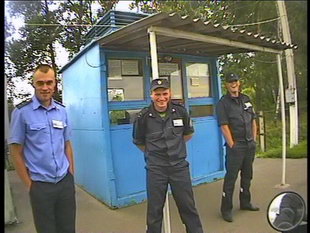 Russ. Grenze - die Jungs per Helmkamera